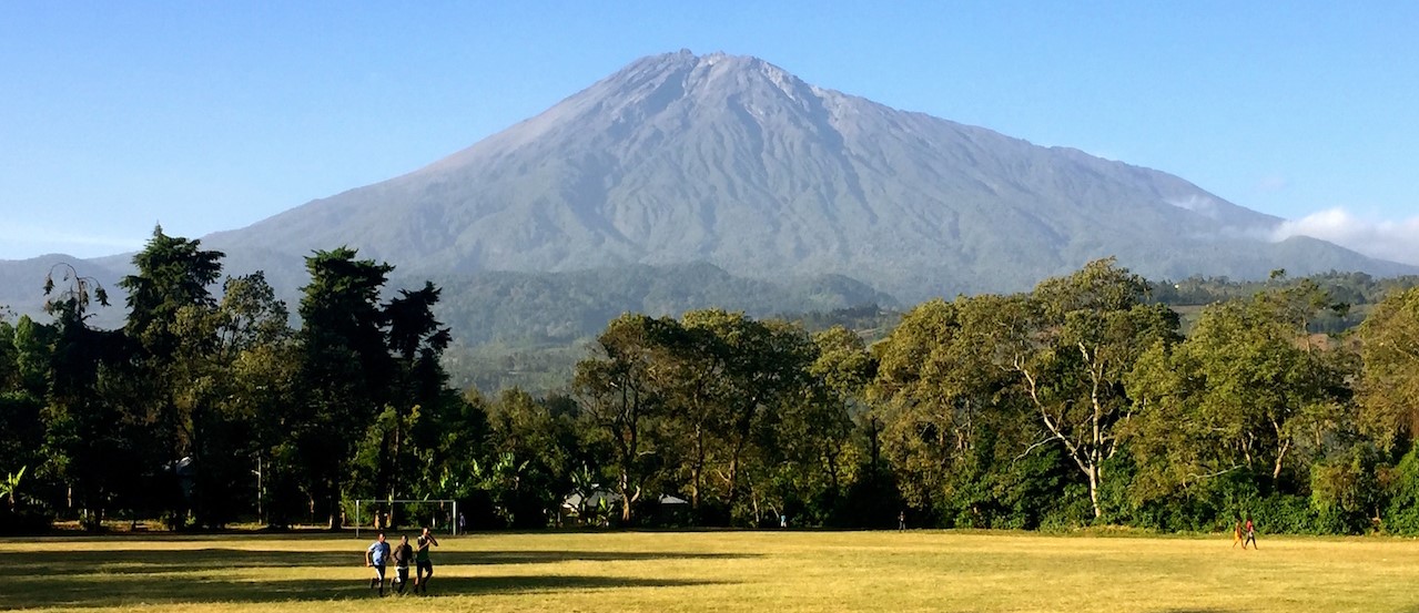 4 Days Climbing Mount Meru – Affordable Prices & Itinerary