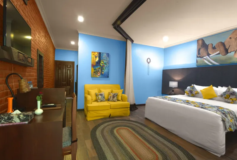 Airport Planet Lodge