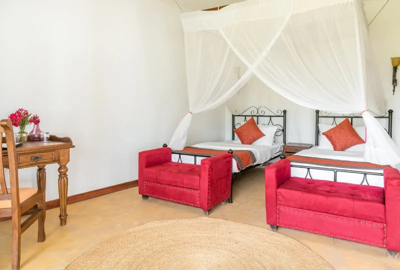 Moyoni Airport Lodge