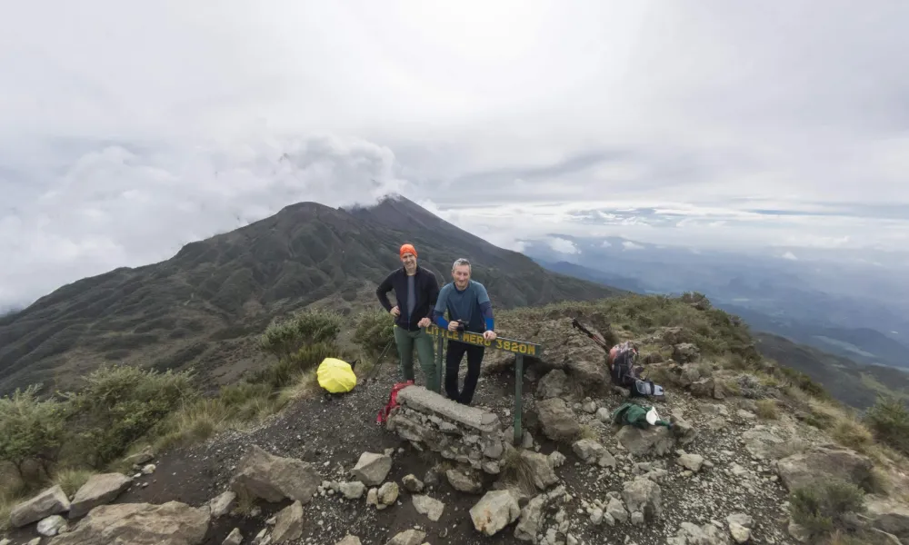 Day by Day Mount Meru Hiking Guide