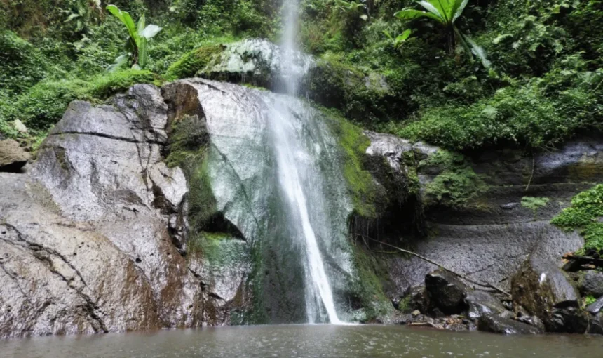 Hidden Trails and Waterfalls Around Mount Meru