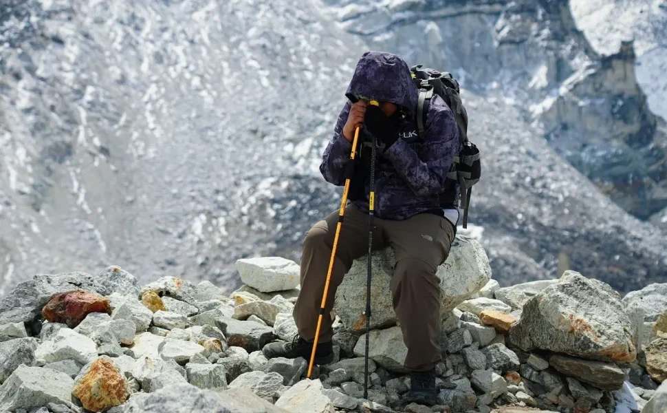 How to Prevent Altitude Sickness While Hiking