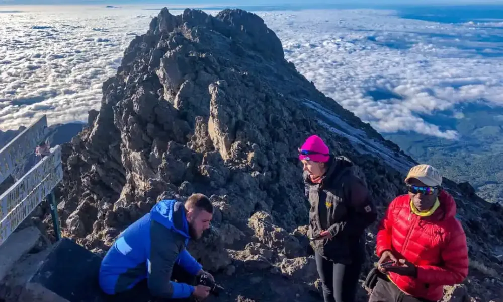 How to Stay Safe on Mount Meru Trails