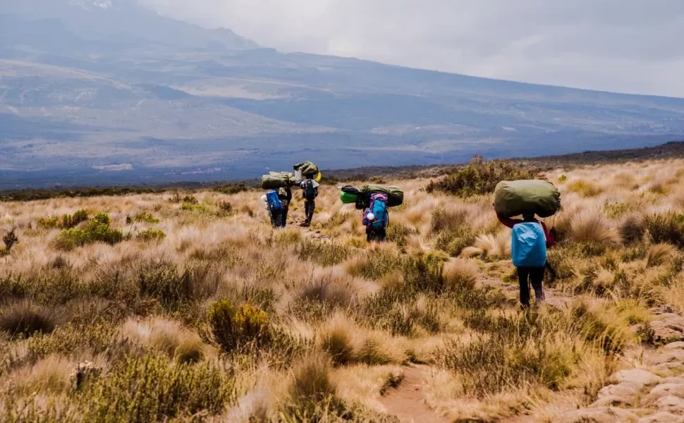 Mobile Network Coverage on Mount Meru Trails